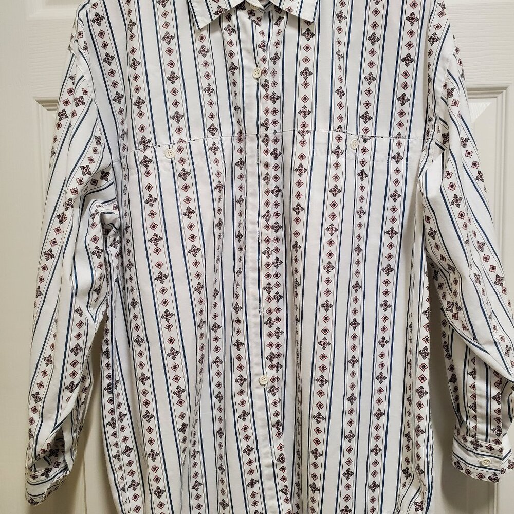 Women's Long-Sleeved Blouse